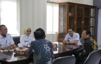 Wali Kota Kotamobagu, Weny Gaib, menerima kunjungan kerja perwakilan Badan Pengawasan Keuangan dan Pembangunan (BPKP) Provinsi Sulawesi Utara di Kantor Wali Kota, Rabu, 25 Februari 2026. (Foto: Humas Pemkot Kotamobagu)