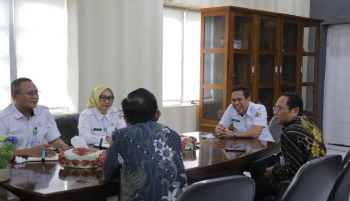 Wali Kota Kotamobagu, Weny Gaib, menerima kunjungan kerja perwakilan Badan Pengawasan Keuangan dan Pembangunan (BPKP) Provinsi Sulawesi Utara di Kantor Wali Kota, Rabu, 25 Februari 2026. (Foto: Humas Pemkot Kotamobagu)