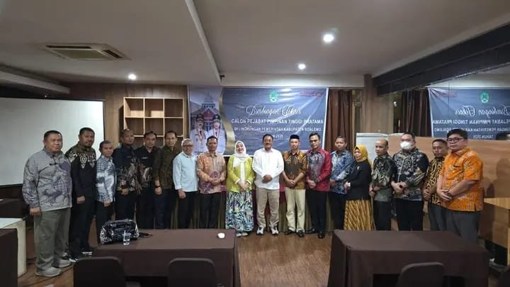 Bupati Boalemo Rum Pagau menegaskan karakter dan integritas menjadi standar utama dalam menyiapkan calon Pejabat Pimpinan Tinggi Pratama/Hibata.id