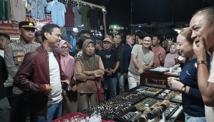 Wali Kota dan Wakil Wali Kota Kotamobagu Tinjau Pasar Senggol 2026