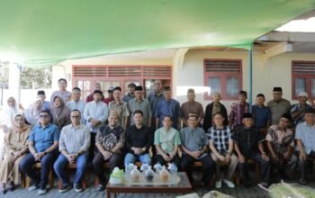 Pemeritah Kota Kotamobagu, melalui Wali Kota Kotamobagu Weny Gaib bersama Wakil Wali Kota Rendy Virgiawan Mangkat menghadiri perayaan Hari Raya Binarundak di Kelurahan Motoboi Besar. (Foto: Humas Pemkot Kotamobagu)