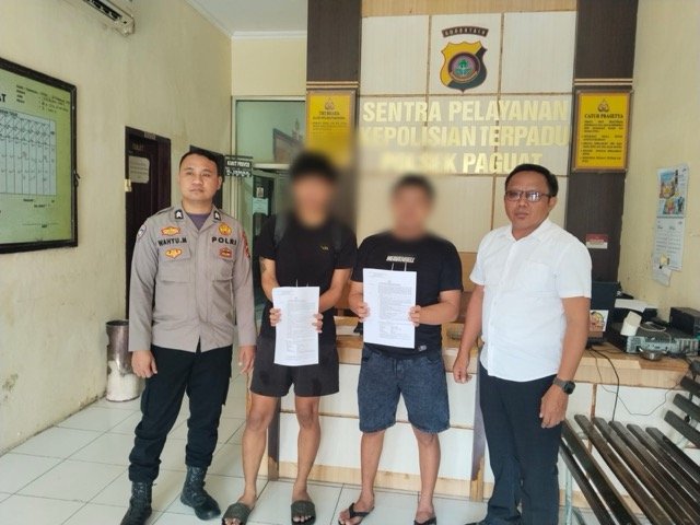 Dua tersangka kasus penyalahgunaan dan peredaran narkotika dilimpahkan ke Kejaksaan Negeri Pohuwato, Senin (30/3/2026). (Foto: Dok. Polisi)