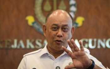 Profil Dadan Hindayana. Foto: Antara/Aditya Pradana Putra/Hibata.id