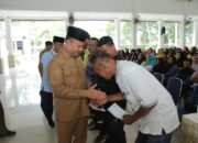 Baznas Asahan Salurkan Bantuan ZIS kepada Petugas Kebersihan, Wabup: Kalian Pahlawan Kebersihan