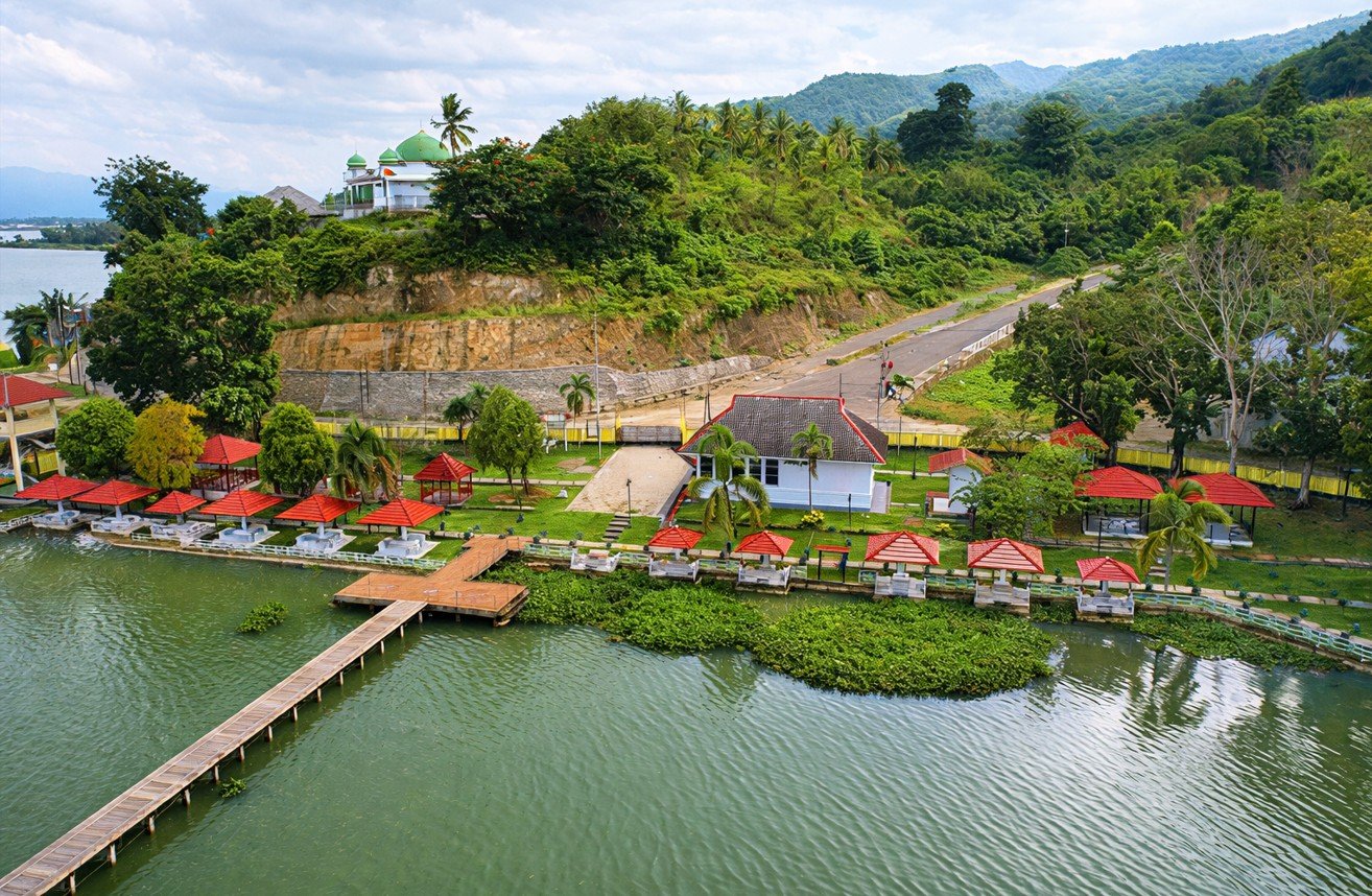 Di tepi Danau Limboto, tepatnya di Desa Iluta, Kecamatan Batudaa, berdiri Museum Pendaratan Soekarno/Hibata.id