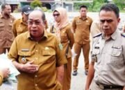 Wali Kota Gorontalo, Adhan Dambea saat meninjau eks Terminal 42 yang direncanakan menjadi lokasi pembangunan kantor wali kota baru, Senin, 20 April 2026. (Foto: Humas Pemkot Gorontalo).