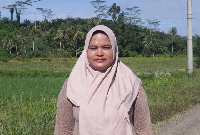 Ketua koperasi hasil Rapat Anggota Luar Biasa (RALB) Koperasi Tani (Koptan) Plasma Amanah, Seniwati. (Foto: Sarjan Lahay/Hibata.id)