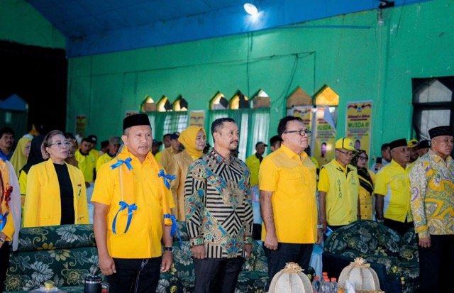 Bupati Buton Tengah Azhari menghadiri pembukaan Musyawarah Daerah (Musda) III Partai Golkar Kabupaten Buton Tengah. (Foto: Istw)