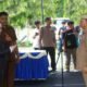 Bupati Bone Bolango, Ismet Mile, resmi melantik Direktur Perumda Tirta Bulango, Lanny Dince Chantiara Ambow, di halaman Perumda Tirta Bulango, Selasa (7/4/2026). (F.Yudi/Prokopim)/Hibata.id