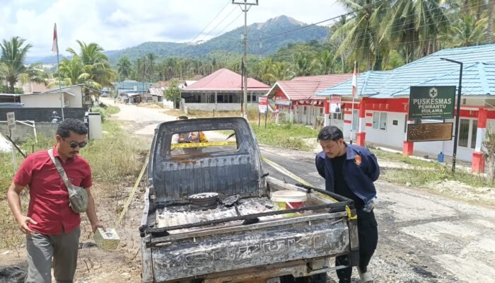 Mobil Bawa Solar ke Arah PETI Hulawa Terbakar, Sopir Hilang Secepat Kilat