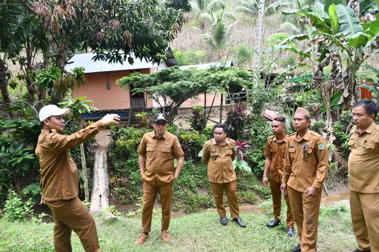 Wakil Bupati Boalemo, Lahmuddin Hambali Tinjau Sungai Mohungo/Hibata.id