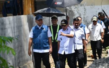 Wakil Bupati Boalemo Lahmudin Hambali mendampingi Inspektur Jenderal Kementerian Kelautan dan Perikanan (KKP)/Hibata.id