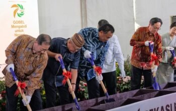 Bupati Gorontalo Sofyan Puhi menghadiri groundbreaking pabrik kedua Chateraise di Bekasi/Hibata.id