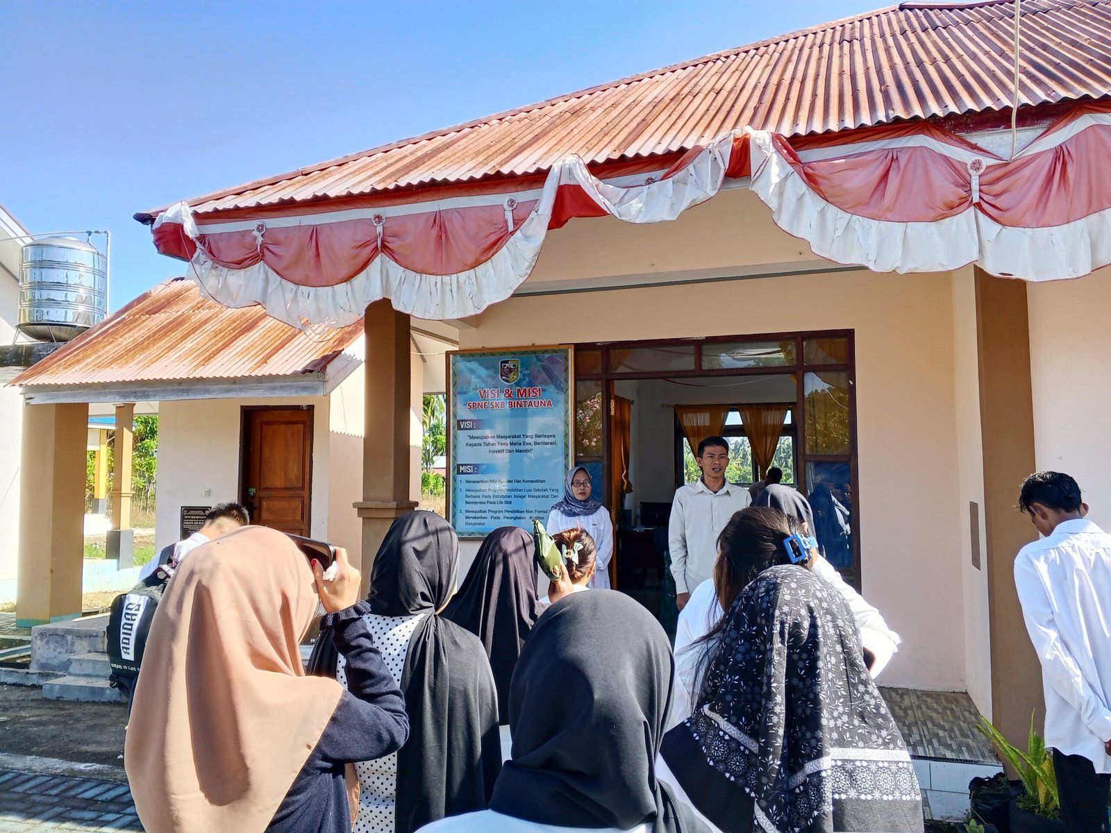 Apel Persiapan Pelaksanaan TKA 2026 dihalaman SPNF SKB Bintauna/Hibata.id