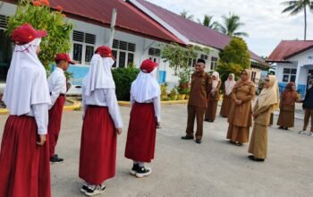 Kepala Dinas Komunikasi dan Informatika (Diskominfo) Kabupaten Bone Bolango, Udin Kuku/Hibata.id