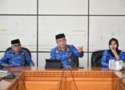 Wakil Bupati Boalemo, Lahmudin Hambali, memimpin rapat evaluasi kebijakan Work From Anywhere (WFA)/Hibata.id