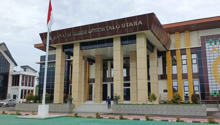 Dua Calon Tersangka Bertamu ke Kajari Gorut, Isu Uang Halus Bikin Riuh