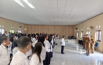 Sangadi dan Lurah di Kotamobagu yang sedang dievaluasi. (Foto: Istw)