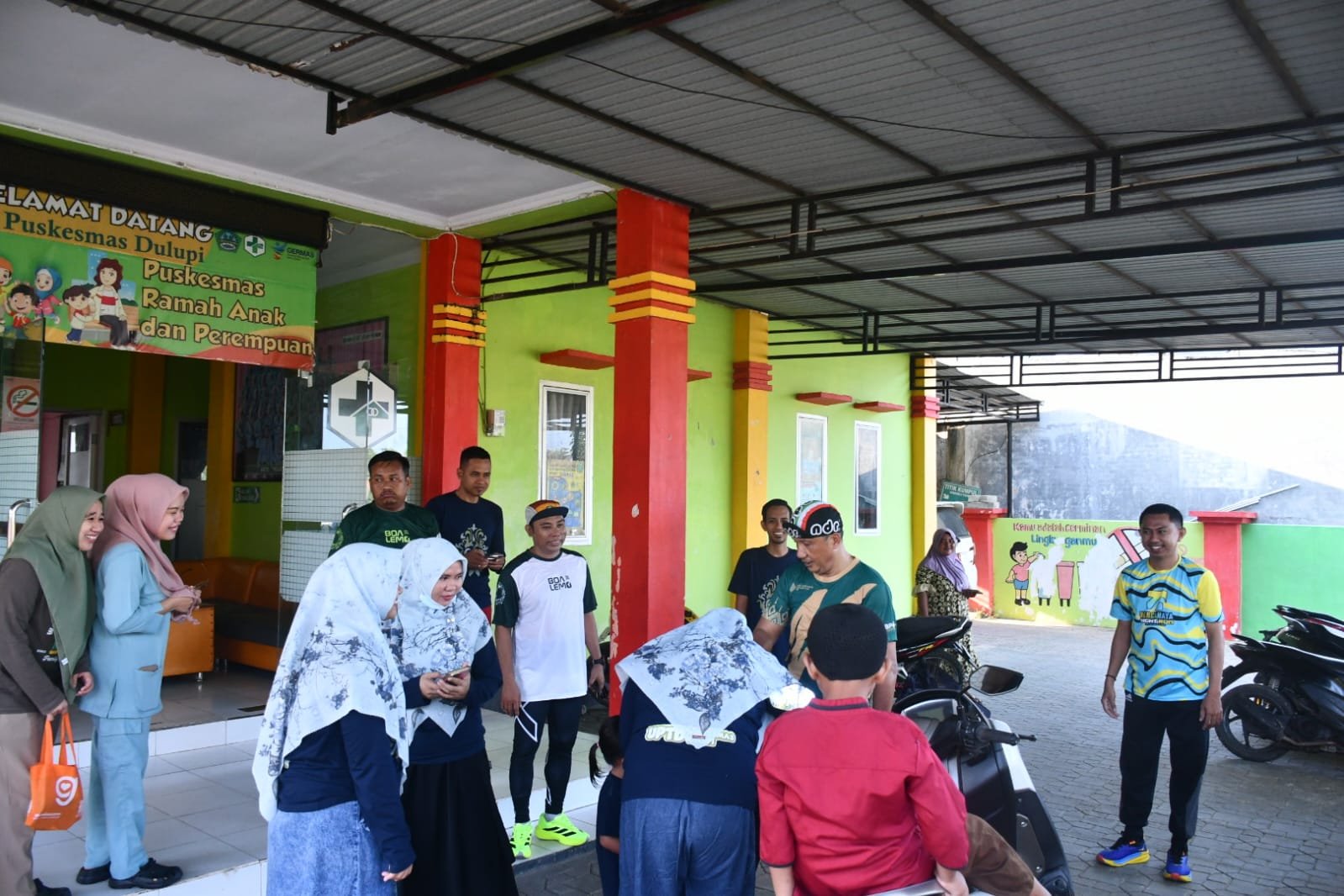 Wakil Bupati Boalemo Lahmudin Hambali meninjau Puskesmas Dulupi, memastikan kebersihan, kesiapan fasilitas, dan peningkatan layanan kesehatan masyarakat/Hibata.id