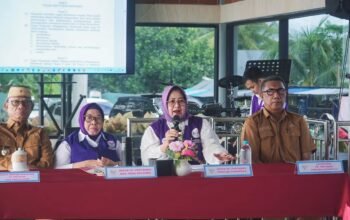 Layanan Posyandu di Bone Bolango diperkuat lewat pembinaan Permendagri 13/2024. Foto: Prokofim/Hibata.id