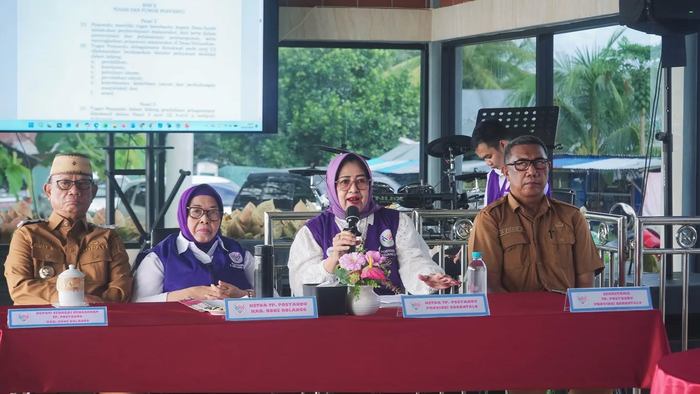 Layanan Posyandu di Bone Bolango diperkuat lewat pembinaan Permendagri 13/2024. Foto: Prokofim/Hibata.id