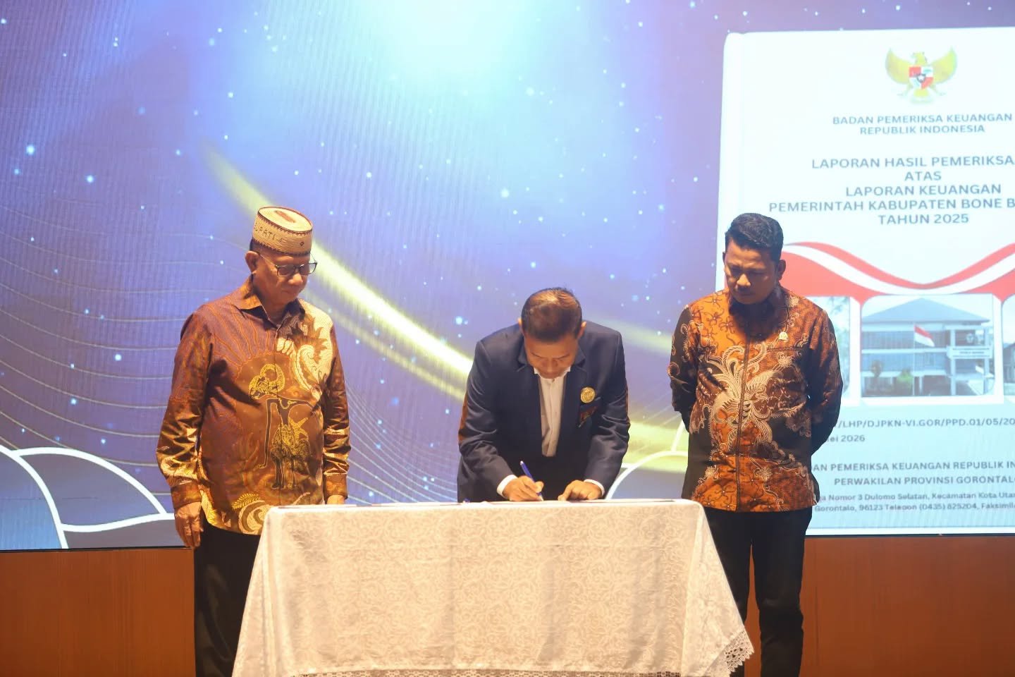 Bone Bolango kembali meraih opini WTP atas LKPD 2025. Bupati Ismet Mile menegaskan capaian ini harus berdampak pada pelayanan publik. (Foto: Prokofim)/Hibata.id