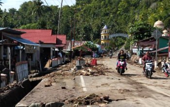 Banjir Bandang Terjang Desa Muara Bone, Ratusan Warga Evakuasi