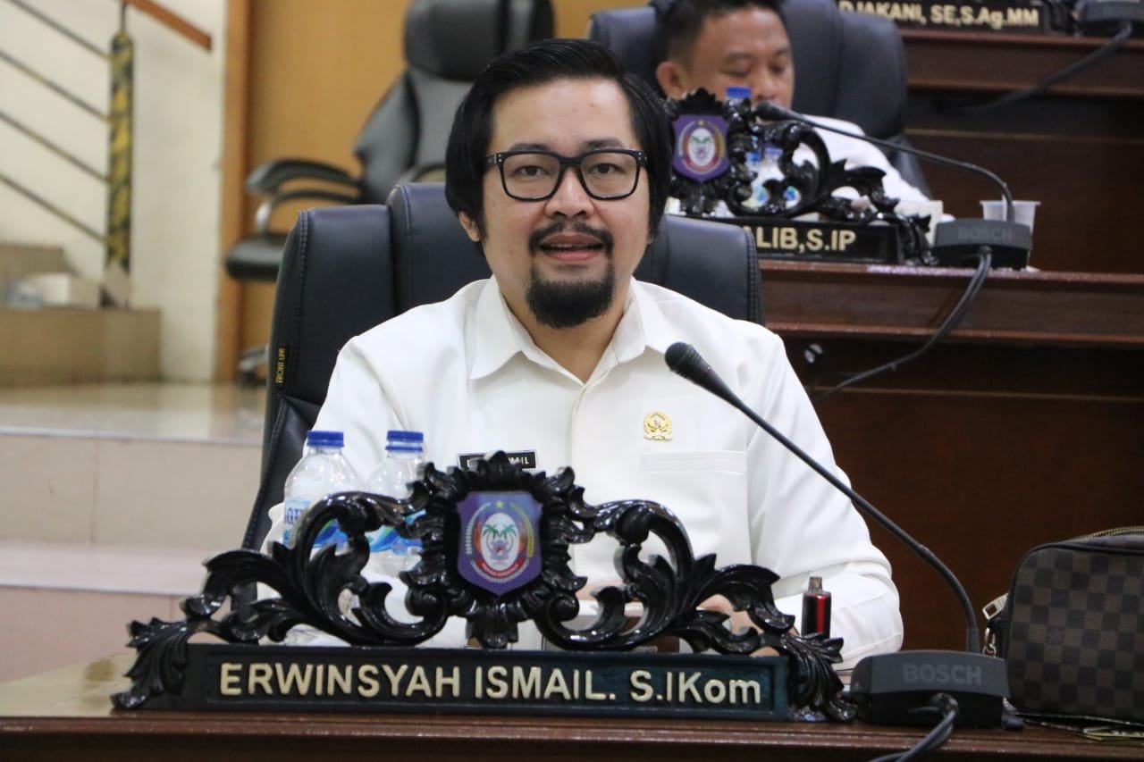 Aleg DPRD Provinsi Gorontalo, Erwin Ismail/F. Aan