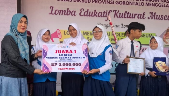 Tampil Percaya Diri, SMPN 1 Tapa Sabet Juara 1 LCC Museum Provinsi Gorontalo