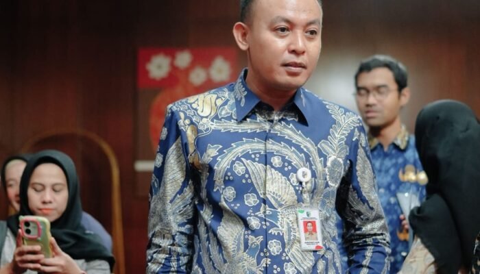 SPI Sentil Pemda Bolmut, Jangan Cepat Pencitraan Tapi Lambat Melayani