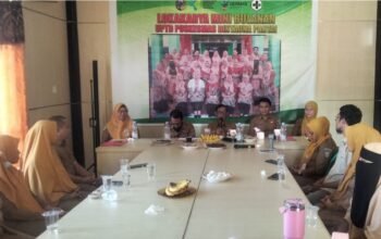Puskesmas Bintauna Pantai resmi berganti kepemimpinan. Ni Wayan Sentani ditunjuk sebagai Plt Kepala Puskesmas dengan misi menghadirkan inovasi pelayanan kesehatan bagi masyarakat/Hibata.id