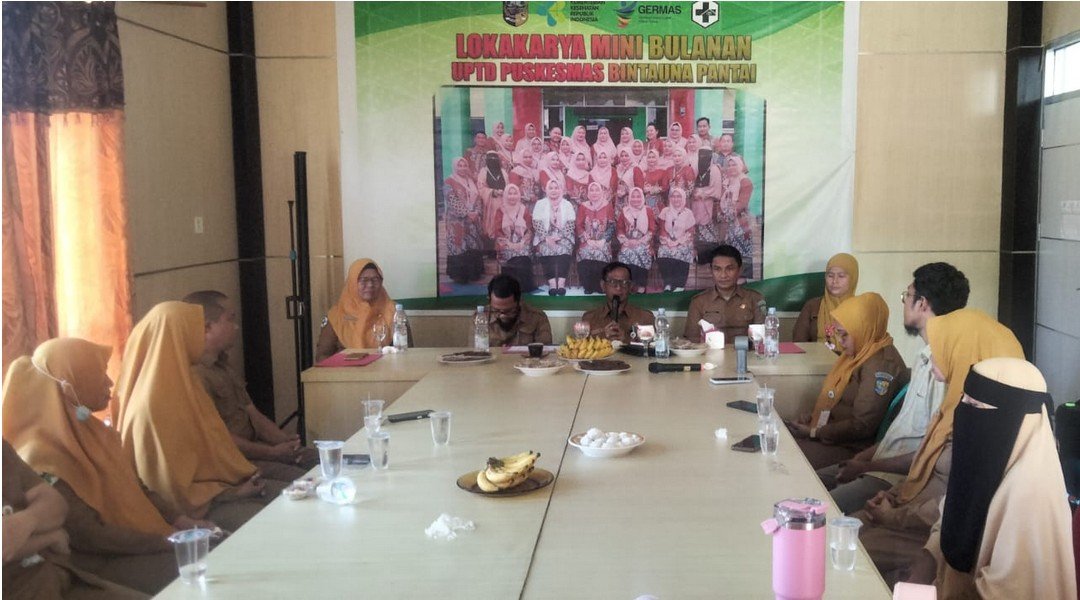 Puskesmas Bintauna Pantai resmi berganti kepemimpinan. Ni Wayan Sentani ditunjuk sebagai Plt Kepala Puskesmas dengan misi menghadirkan inovasi pelayanan kesehatan bagi masyarakat/Hibata.id
