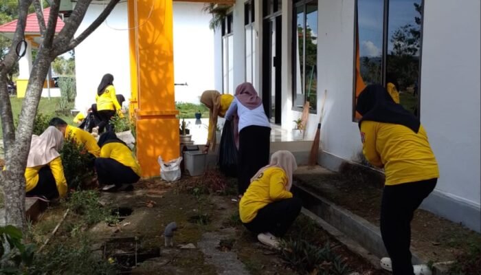 Dukung Agro Mopomulo, RSUD ZUS Gorontalo Utara Tanam Pohon