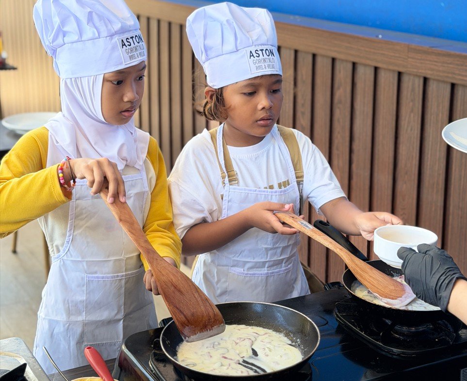 Mengasah Kreativitas Koki Cilik, ASTON Gorontalo Sukses Gelar "Junior Chef Cooking Class"/Hibata.id