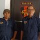 Ramdan didampingi Ketua Dewan Kehormatan Persatuan Wartawan Indonesia (PWI) Sulawesi Utara, Satrin Lasama saat melapor/Hibata.id
