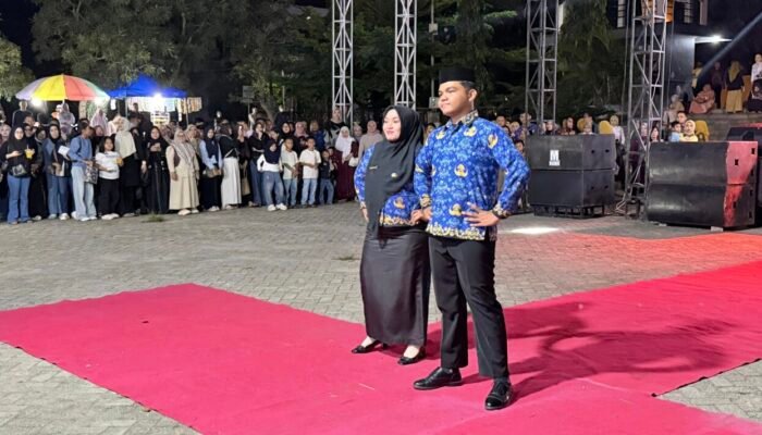 Fashion Show Guru hingga Lomba Vokal Kepsek Warnai Hardiknas di Kota Gorontalo