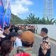 Ratusan warga bersama Komunitas Nelayan Modern Pesisir (KNMP) memadati kawasan pesisir Kelurahan Leato Selatan, Kota Gorontalo, Sabtu (9/5/2026). (Foto: Humas Pemkot Gorontalo)