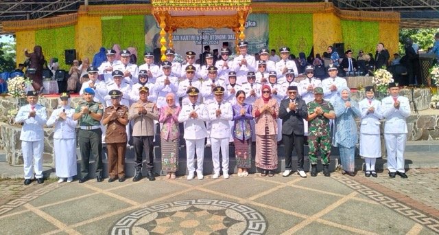 Pemerintah Kota Kotamobagu mulai merespons usulan pergantian perangkat kelurahan di wilayah Kecamatan Kotamobagu Timur. (Foto: Humas Kotamobagu)