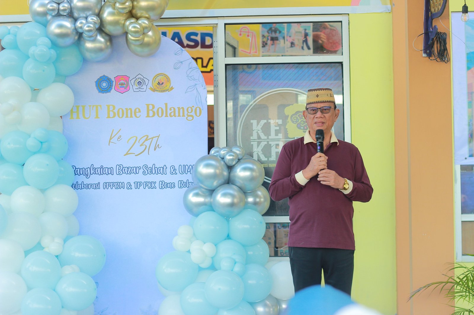 Bupati Bone Bolango Ismet Mile saat memberikan arahan/Hibata.id