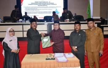 Bupati Rum Pagau Tegaskan Tindak Lanjut Rekomendasi DPRD atas LKPJ 2025