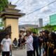 Aksi massa di Polda Gorontalo memanas. Warga desak penertiban PETI Pohuwato, soroti dugaan oknum dan ancaman krisis air bersih/Hibata.id