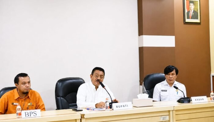 Bupati Rum Pagau Tekankan Disiplin ASN dan Sinergi Tekan Kemiskinan