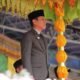 Wali Kota Kotamobagu, Weny Gaib, memimpin upacara peringatan Hari Pendidikan Nasional (Hardiknas) 2026 di lingkungan Pemerintah Kota Kotamobagu. Kegiatan tersebut berlangsung di Alun-alun Boki Hontinimbang, Rabu, 6 Mei 2026. (Foto: Humas Pemkot Kotamobagu)