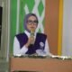Ketua Tim Pembina Posyandu Kota Kotamobagu, Rindah Gaib Mokoginta, resmi membuka Bimbingan Teknis (Bimtek) Penguatan Kapasitas Kader Posyandu dalam penerapan enam Standar Pelayanan Minimal (SPM) di Kota Kotamobagu. (Foto: Humas Pemkot Kotamobagu)