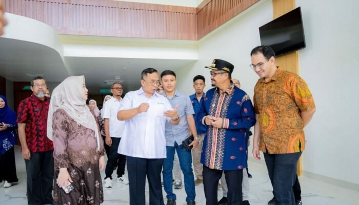 Dirjen Kesehatan Tinjau Kesiapan RSUD Buton Tengah Jelang Operasional Penuh