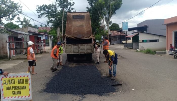 Perbaikan Jalan Zakaria Imban Dilakukan Bertahap, PUPR Kotamobagu Fokus Tangani Titik Rusak