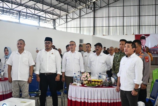 Bupati Boalemo, Rum Pagau saat hadir dalam peresmian 1.061 Koperasi Desa Merah Putih (KDMP) secara nasional oleh Presiden Republik Indonesia, Prabowo Subianto, Sabtu, 16 Mei 2026. (Foto: Humas Pemkab. Boalemo)
