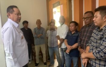 Peternak Ayam Broiler Mengeluh, Gubernur Gorontalo Justru Tak Punya Solusi