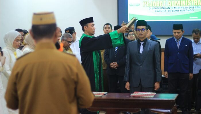 Berikut Sosok Direktur BUMD Bone Bolango yang Baru Dilantik Ismet Mile
