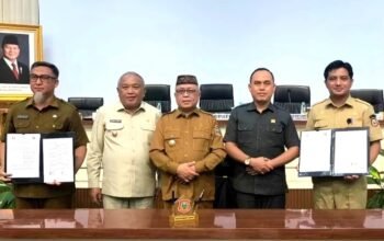 Pemerintah Kabupaten Gorontalo menggelar Latsar CPNS 2026 untuk 74 peserta. Bupati Sofyan Puhi menekankan integritas, profesionalisme, dan pelayanan publik bagi ASN baru/Hibata.id